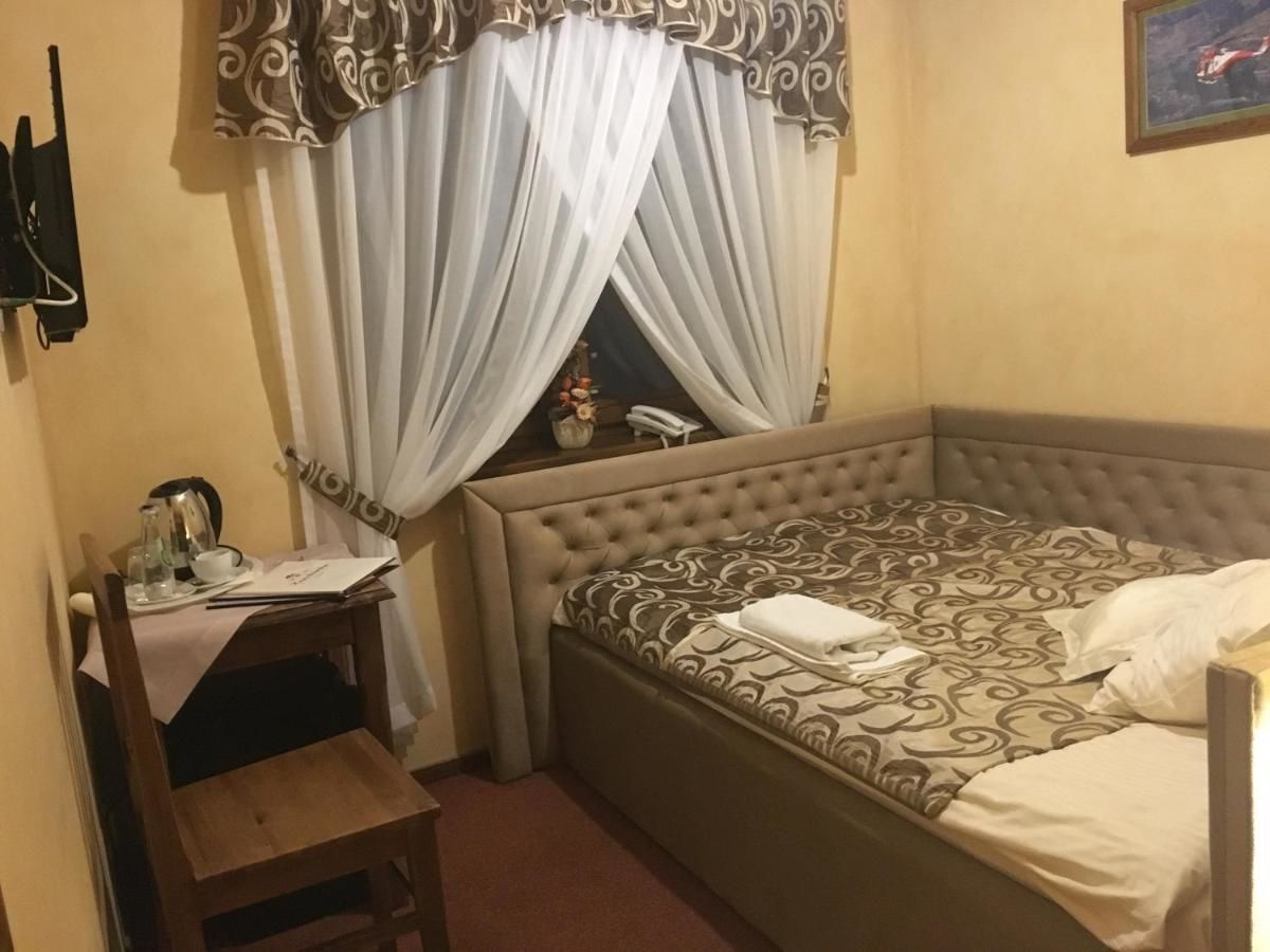 Отель Hotel Dwór Karolówka Закопане